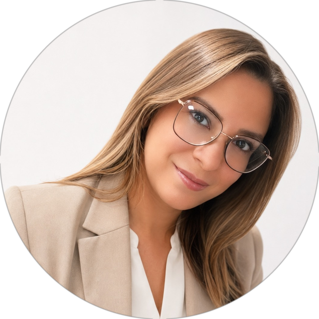 Rosa, Asistente Administrativo en M&A Insurance Group LLC